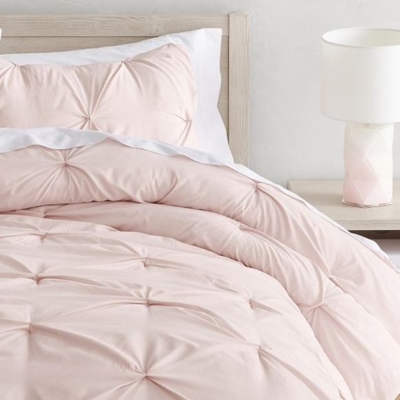 Pottery Barn Teen Pintuck Twin XL Comforter in Powdered Blush Pink | NWT - Picture 1 of 7